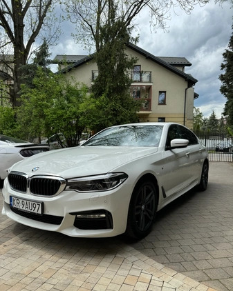 BMW Seria 5 cena 133000 przebieg: 114000, rok produkcji 2017 z Kraków małe 232